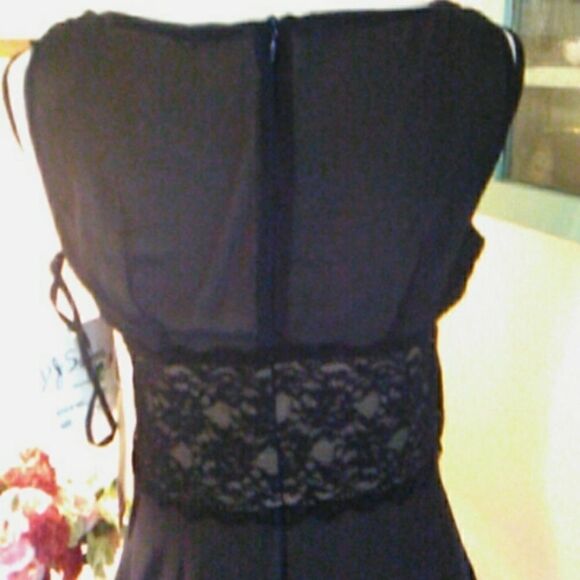 NWT D. J. Summers Lace and Sheer Evening Dress - Picture 6 of 10
